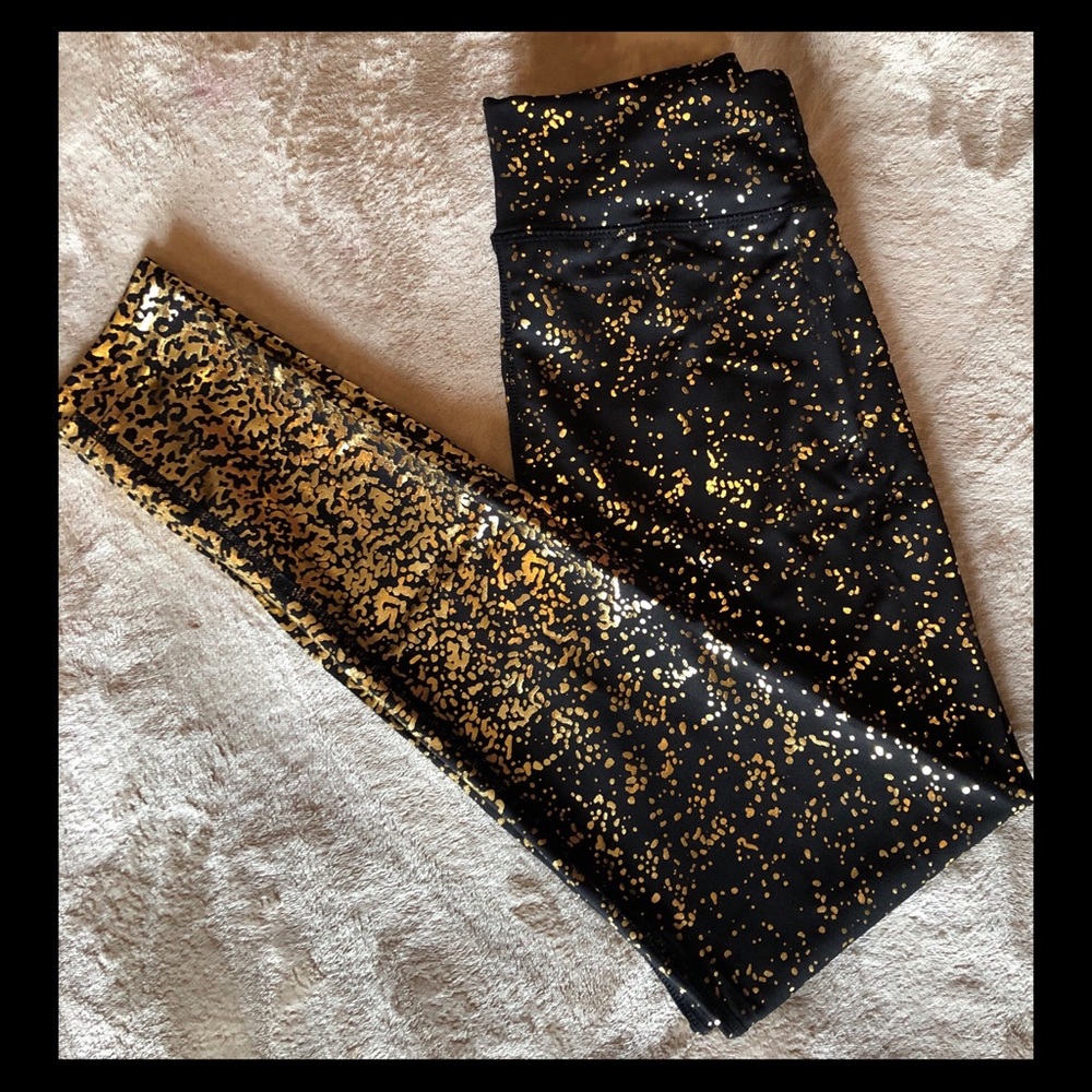 SOLD‼️ BRAND NEW‼️ Glitter Print Workout Leggings - Picture 3 of 5